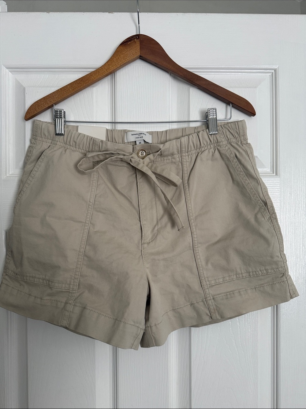 NWT Banana Republic Khaki Shorts